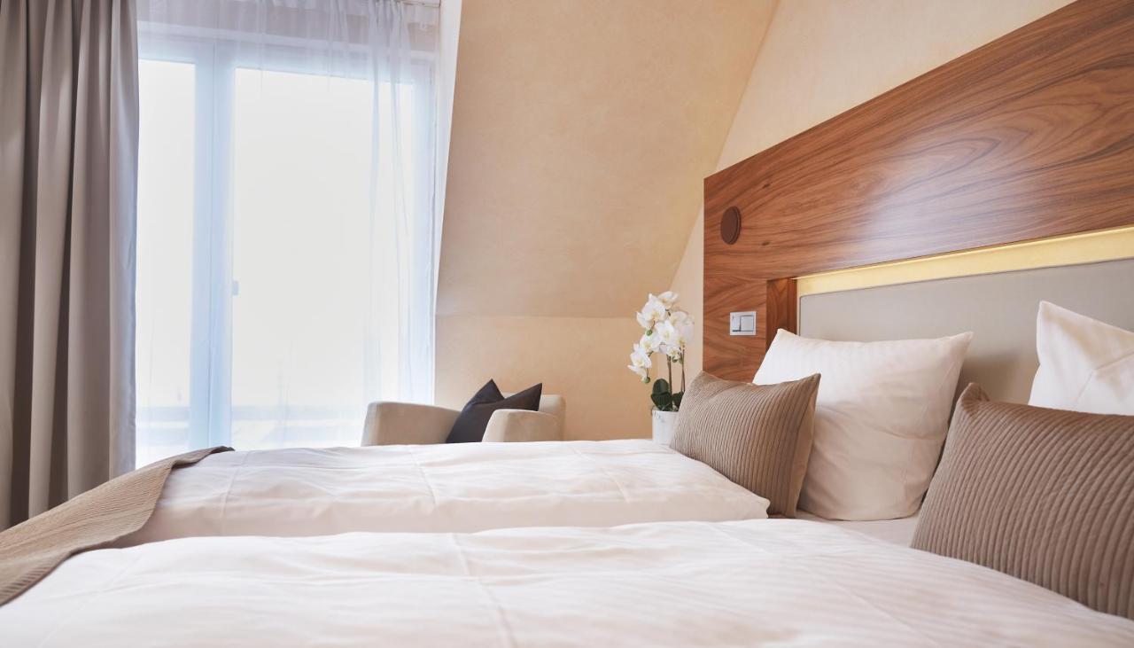 Kluet Hotel Hamelin Ngoại thất bức ảnh