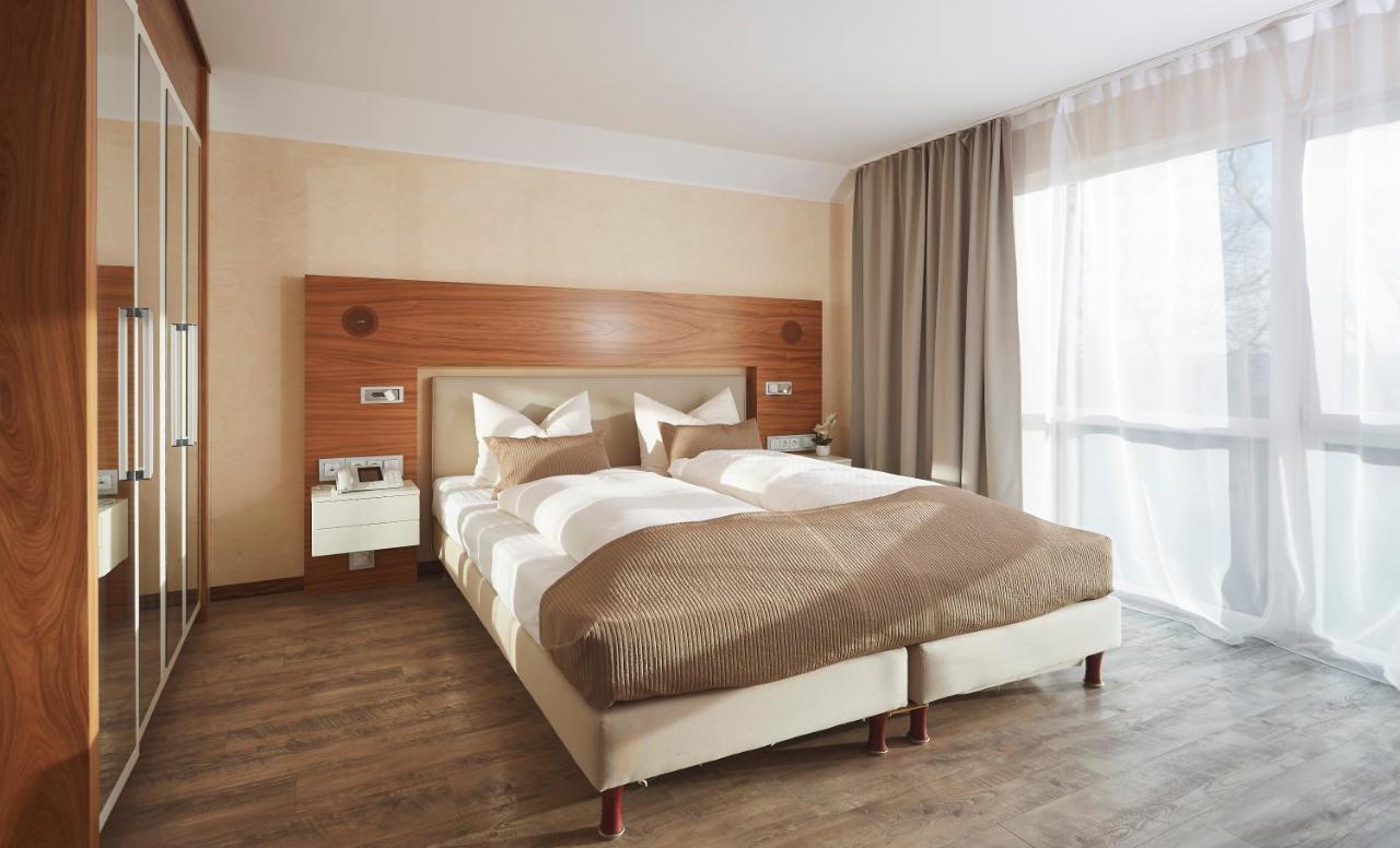 Kluet Hotel Hamelin Ngoại thất bức ảnh