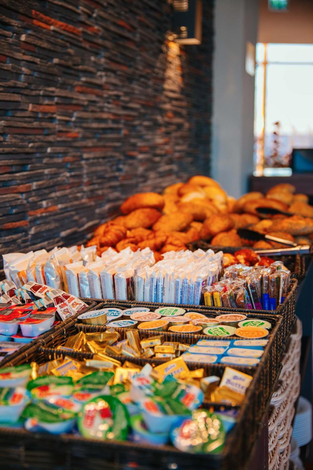 Kluet Hotel Hamelin Ngoại thất bức ảnh
